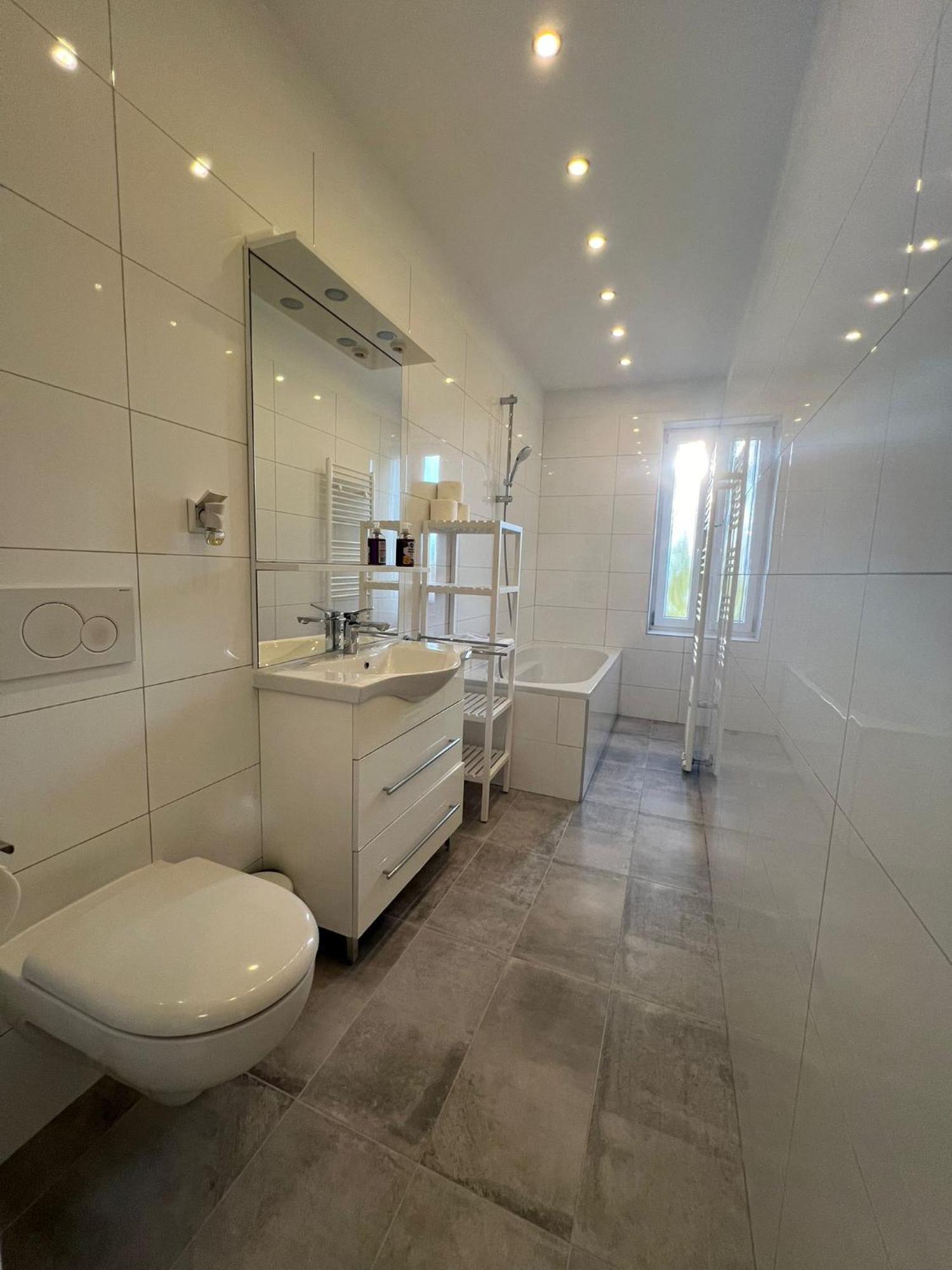 Premium Apartment Bochum Near Duesseldorf Airport Екстер'єр фото